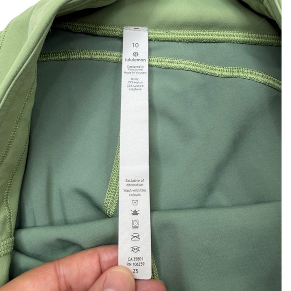 Lululemon invigorate leggings - Picture 4 of 9